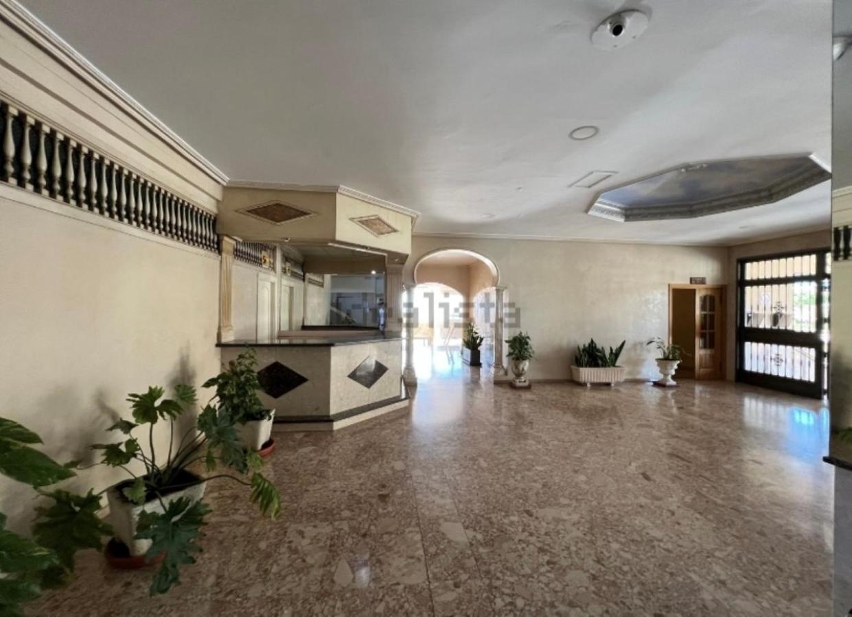 Precioso Estudio Frente Al Mar Con Piscina Benalmádena Exterior foto